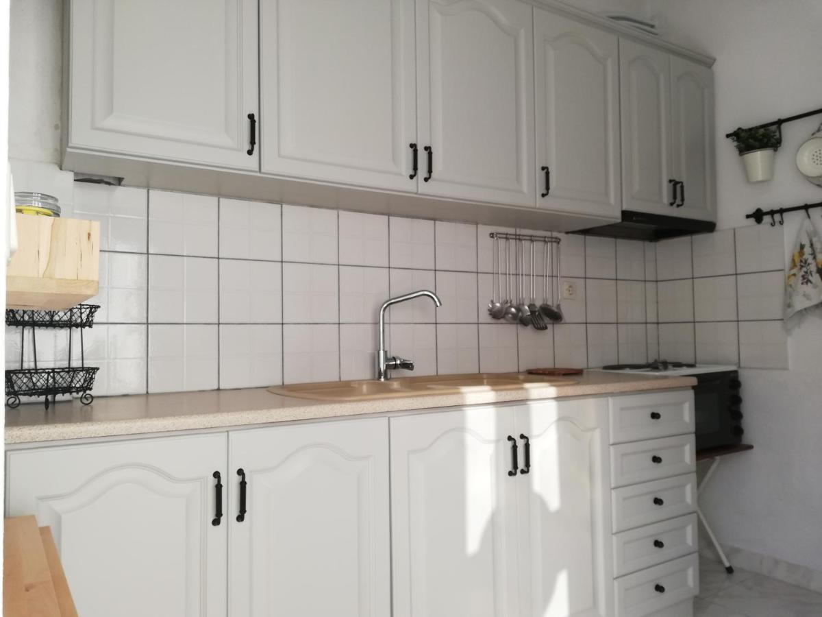 Theodora Apartment Patitiri  Bagian luar foto