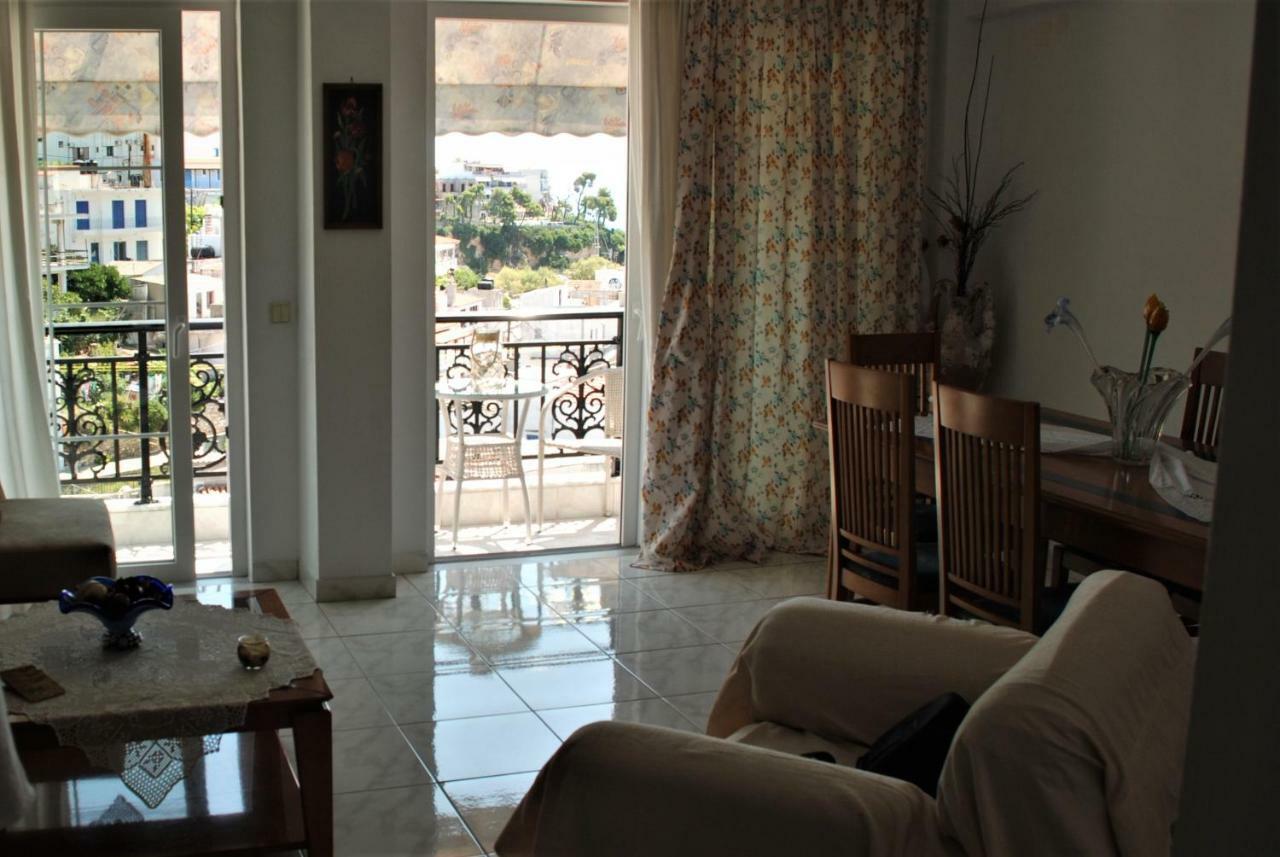 Theodora Apartment Patitiri  Bagian luar foto
