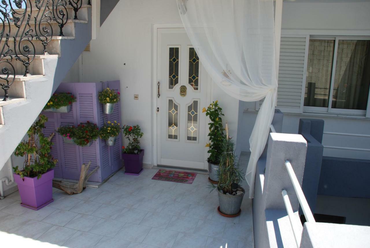 Theodora Apartment Patitiri  Bagian luar foto