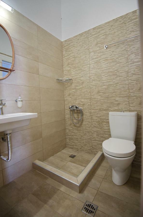 Theodora Apartment Patitiri  Bagian luar foto
