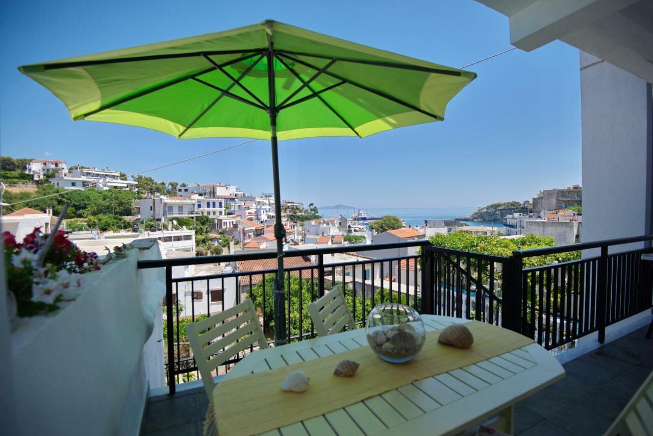 Theodora Apartment Patitiri  Bagian luar foto
